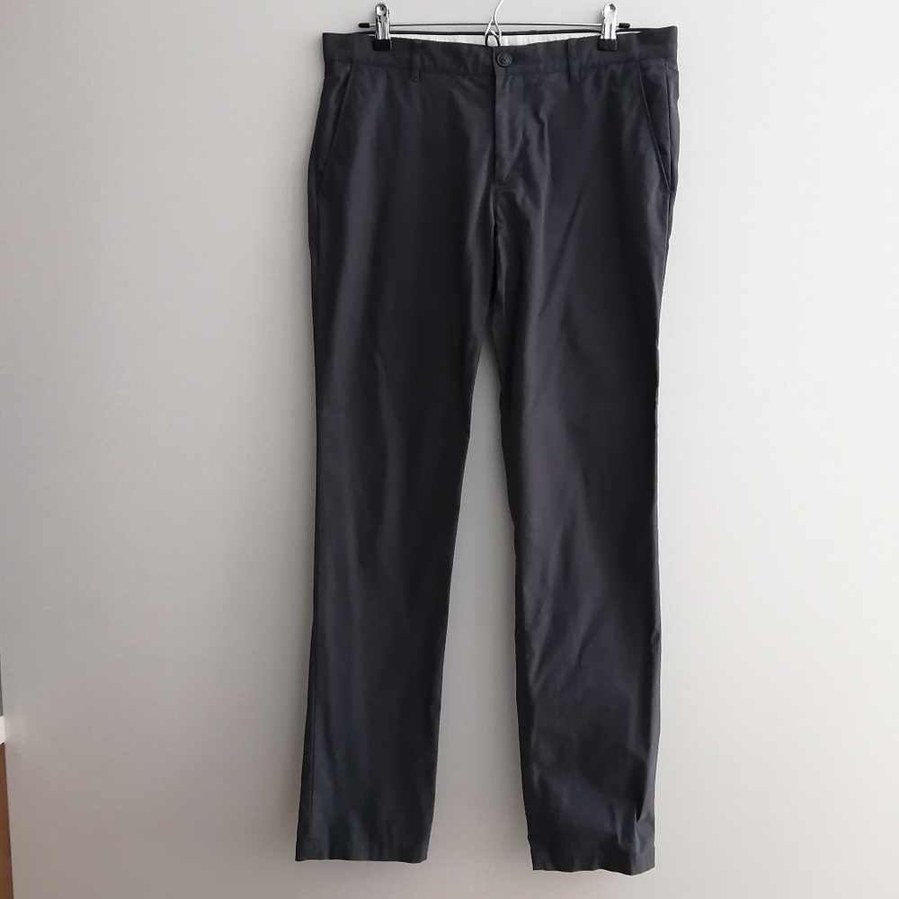 Calvin Klein Men's Slim Fit Chino Pants Dark Grey 31x32